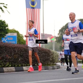 Runner Photo 4669942