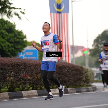Runner Photo 4669996