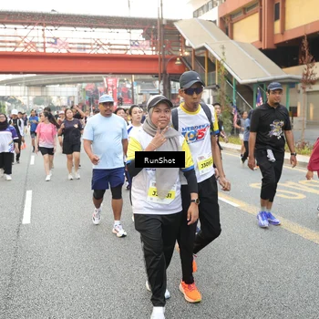 Runner Photo 4670048