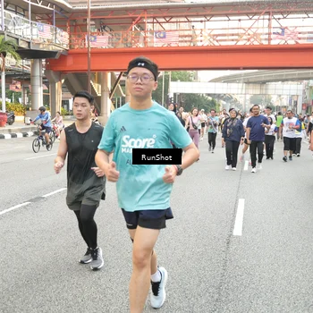 Runner Photo 4670098