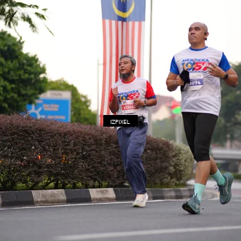 Runner Photo 4670122