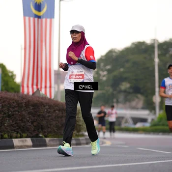 Runner Photo 4670147