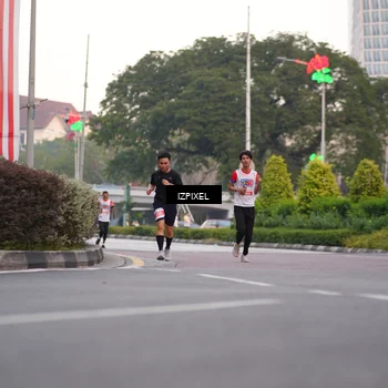 Runner Photo 4670218