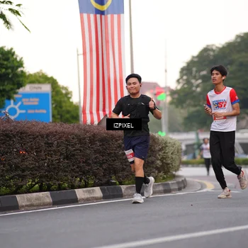 Runner Photo 4670258