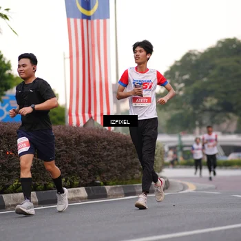 Runner Photo 4670294