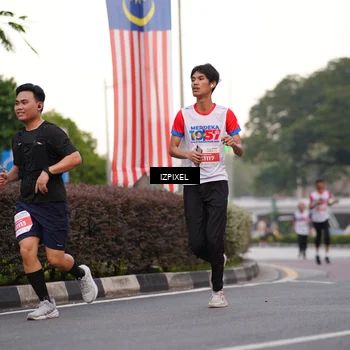 Runner Photo 4670319