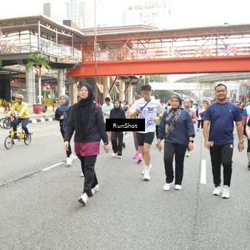Runner Photo 4670323