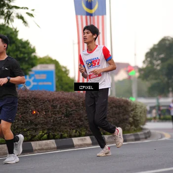Runner Photo 4670338