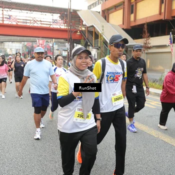 Runner Photo 4670378