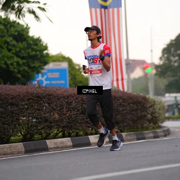 Runner Photo 4670409