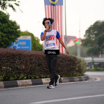 Runner Photo 4670437