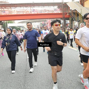 Runner Photo 4670452