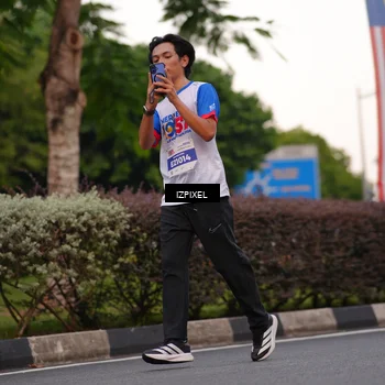 Runner Photo 4670490