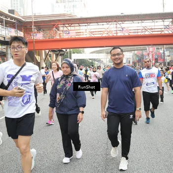 Runner Photo 4670525