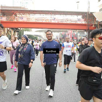 Runner Photo 4670556