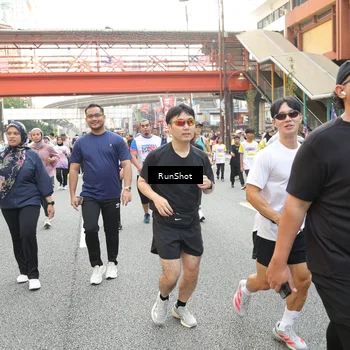 Runner Photo 4670572
