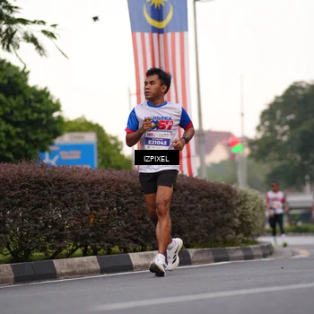 Runner Photo 4670611