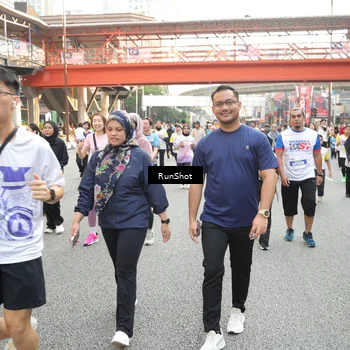 Runner Photo 4670612