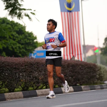 Runner Photo 4670641