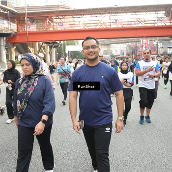 Runner Photo 4670648