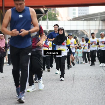 Runner Photo 4670695