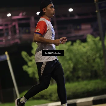 Runner Photo 4670709