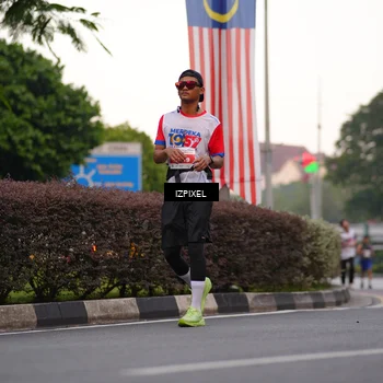 Runner Photo 4670744