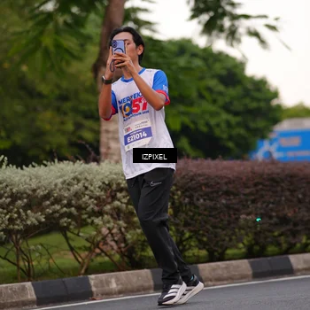 Runner Photo 4670758