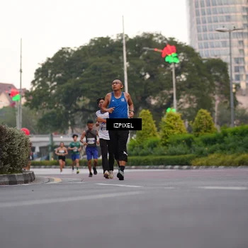 Runner Photo 4670772