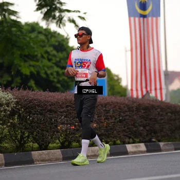 Runner Photo 4670773