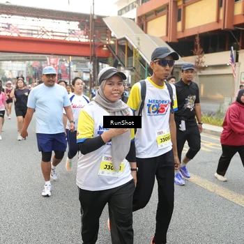 Runner Photo 4670789