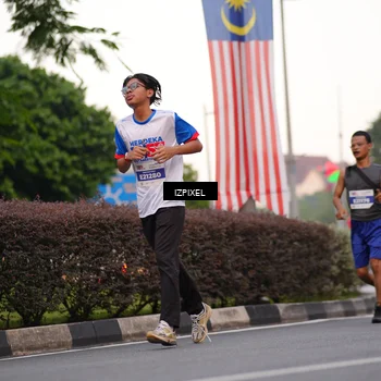 Runner Photo 4670878