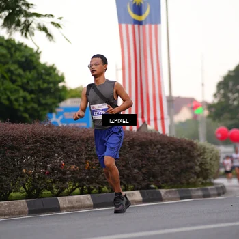Runner Photo 4670893