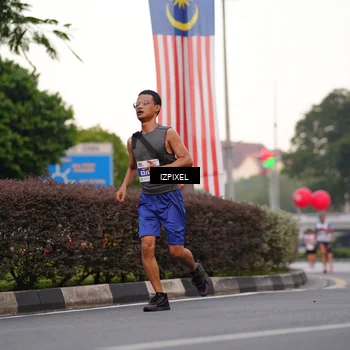 Runner Photo 4670898
