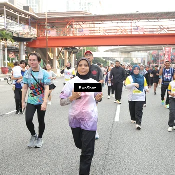Runner Photo 4670933
