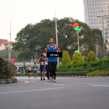 Runner Photo 4670984