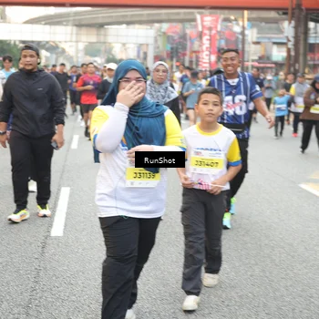 Runner Photo 4671135
