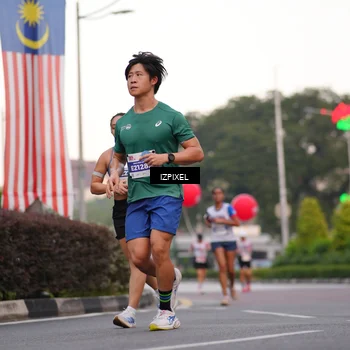 Runner Photo 4671305
