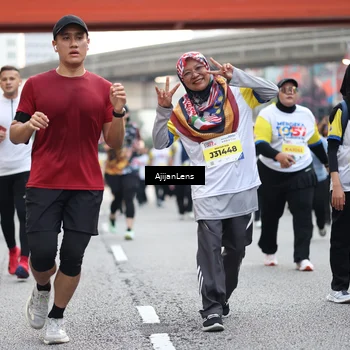 Runner Photo 4671324