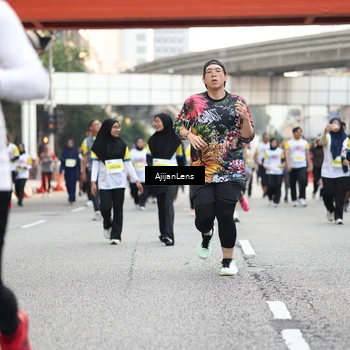 Runner Photo 4671356