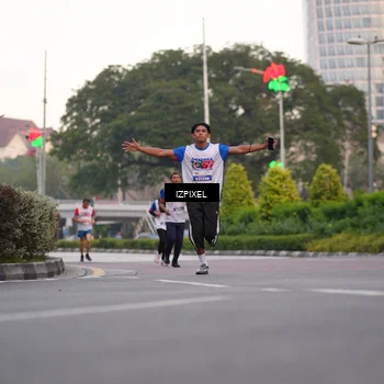Runner Photo 4671381