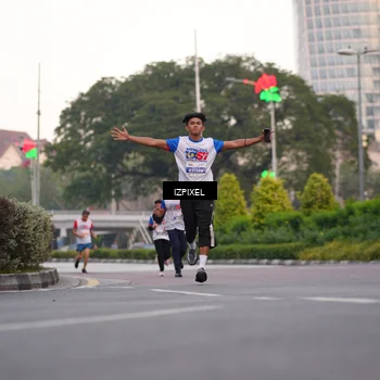 Runner Photo 4671398