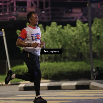 Runner Photo 4671421