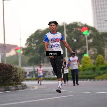 Runner Photo 4671429