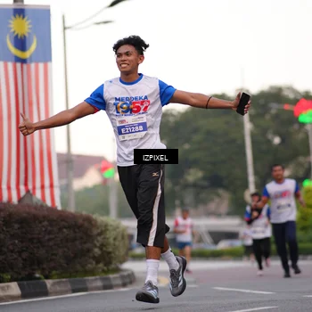 Runner Photo 4671447