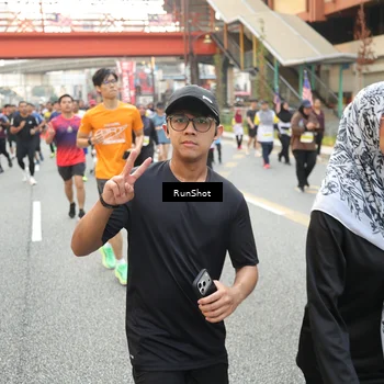 Runner Photo 4671453