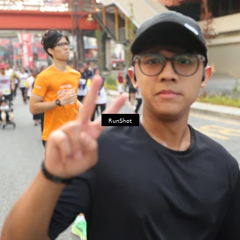 Runner Photo 4671496