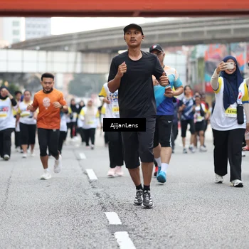 Runner Photo 4671497