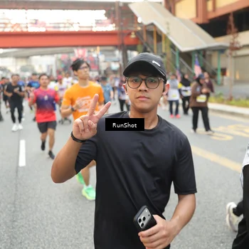 Runner Photo 4671499