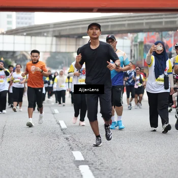 Runner Photo 4671513